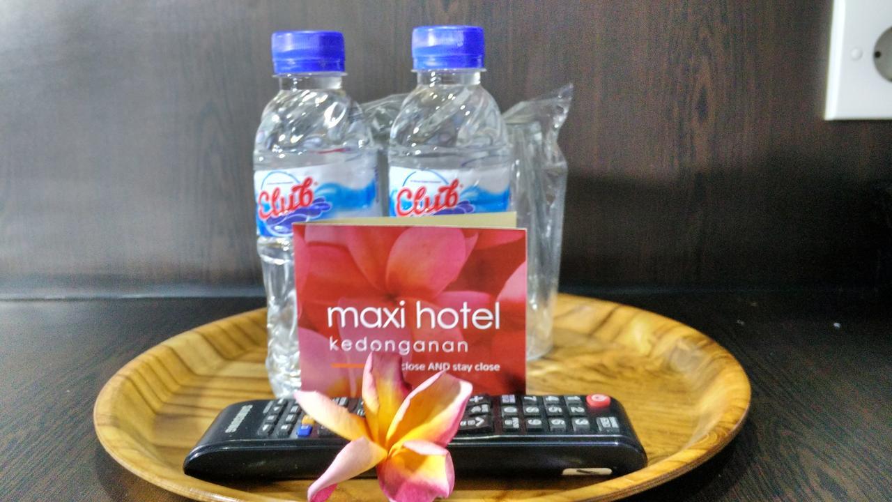 Maxi Hotel Kedonganan Jimbaran Esterno foto